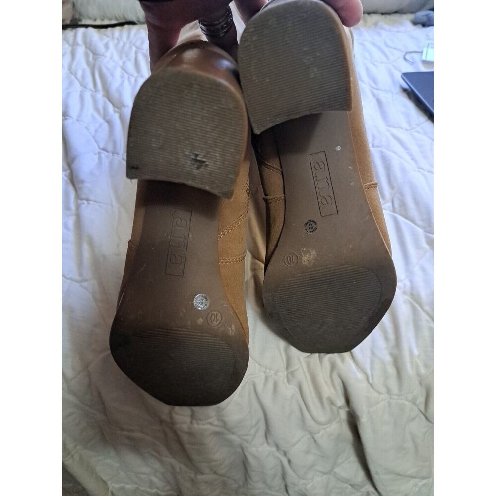 A.N.A Gould Stacked Heel Dress Boot Taupe Suede Boots Great Condition 10 M - Picture 4 of 5